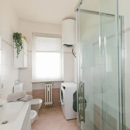 Apartment The Peak - Mountain View - With Private Parking! Aosta