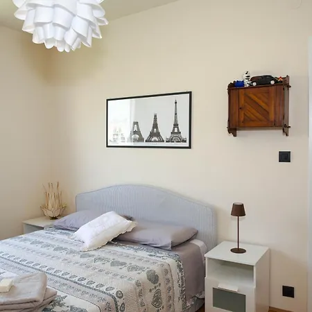 Apartment The Peak - Mountain View - With Private Parking!