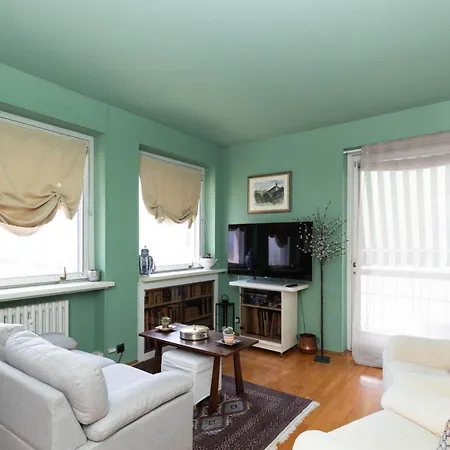 The Peak - Mountain View - With Private Parking! Apartment